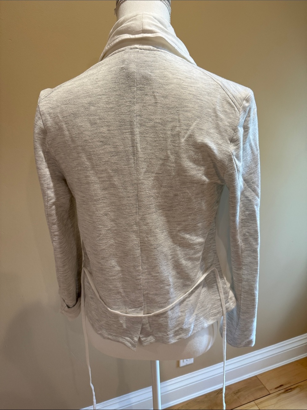dolan Light Gray Knit Blazer - Picture 2 of 9